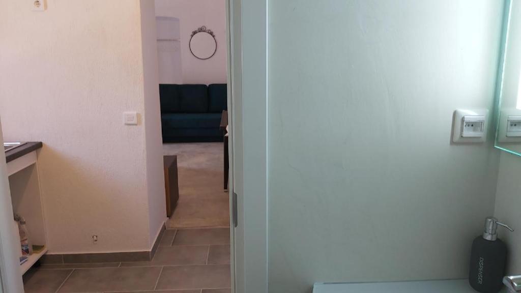 Kas Residence Renovated 2022 Spetses Town ภายนอก รูปภาพ