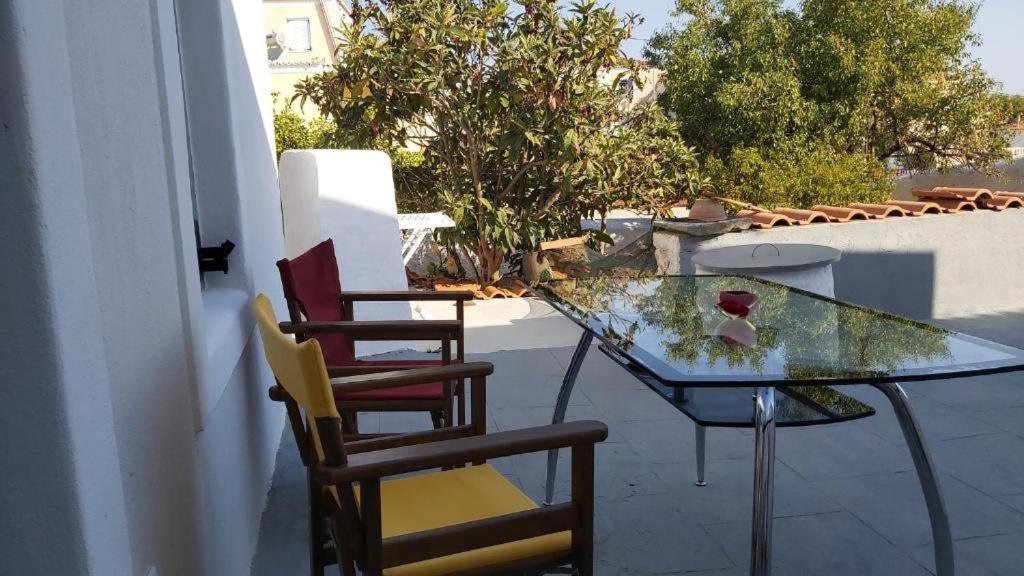 Kas Residence Renovated 2022 Spetses Town ภายนอก รูปภาพ