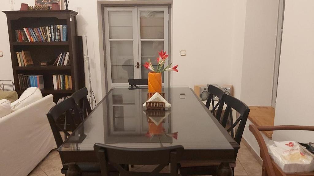 Kas Residence Renovated 2022 Spetses Town ภายนอก รูปภาพ
