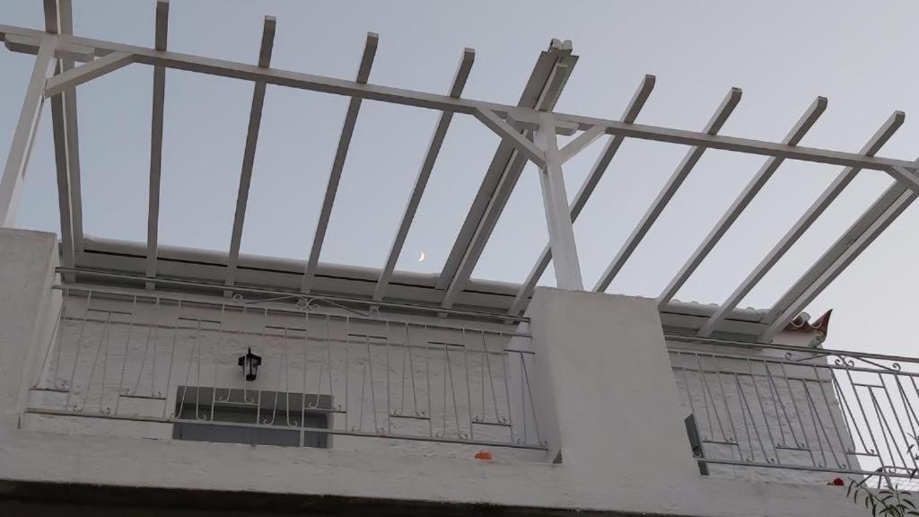 Kas Residence Renovated 2022 Spetses Town ภายนอก รูปภาพ