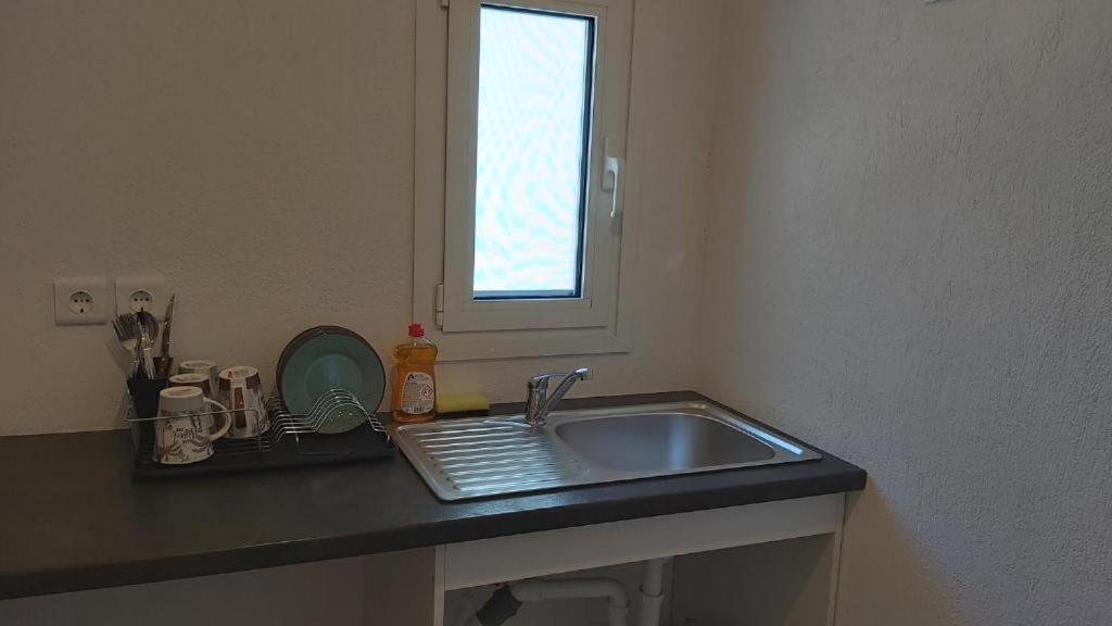 Kas Residence Renovated 2022 Spetses Town ภายนอก รูปภาพ