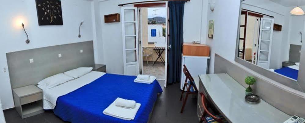 Kas Residence Renovated 2022 Spetses Town ภายนอก รูปภาพ